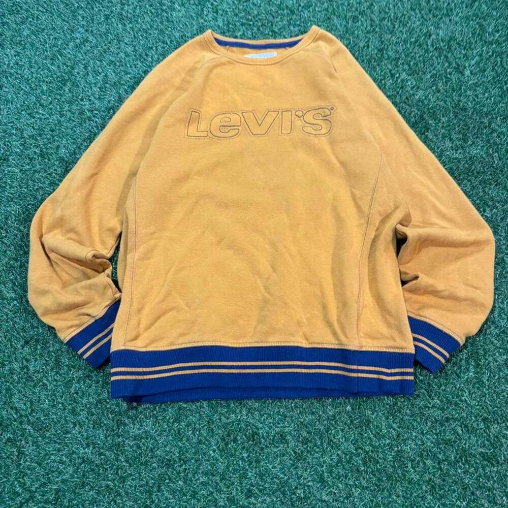 Levis yellow crewneck sweatshirt with